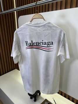 Футболка Balenciaga 5363309s2 фото